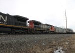 CSX empty oil/ethanol train